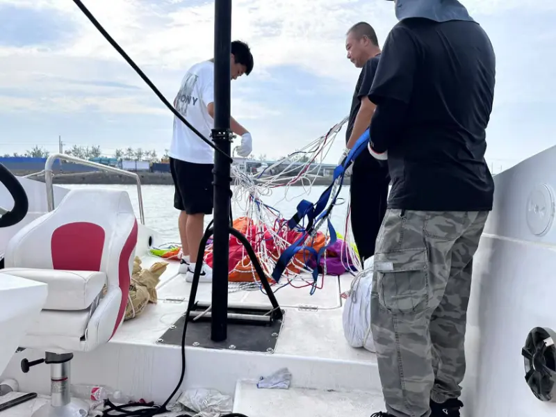 Lawada® Yacht, centrerad på kundernas behov, optimera parasailbåtdesignen för att öka operativa vinster