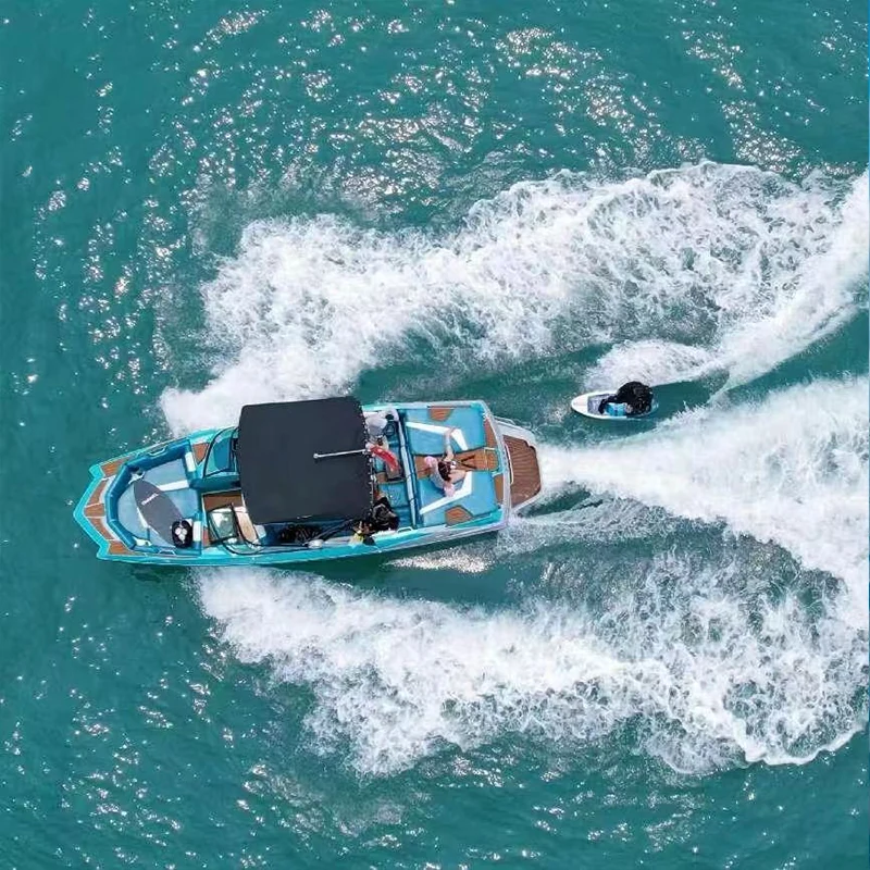 24ft surfspecifik båt